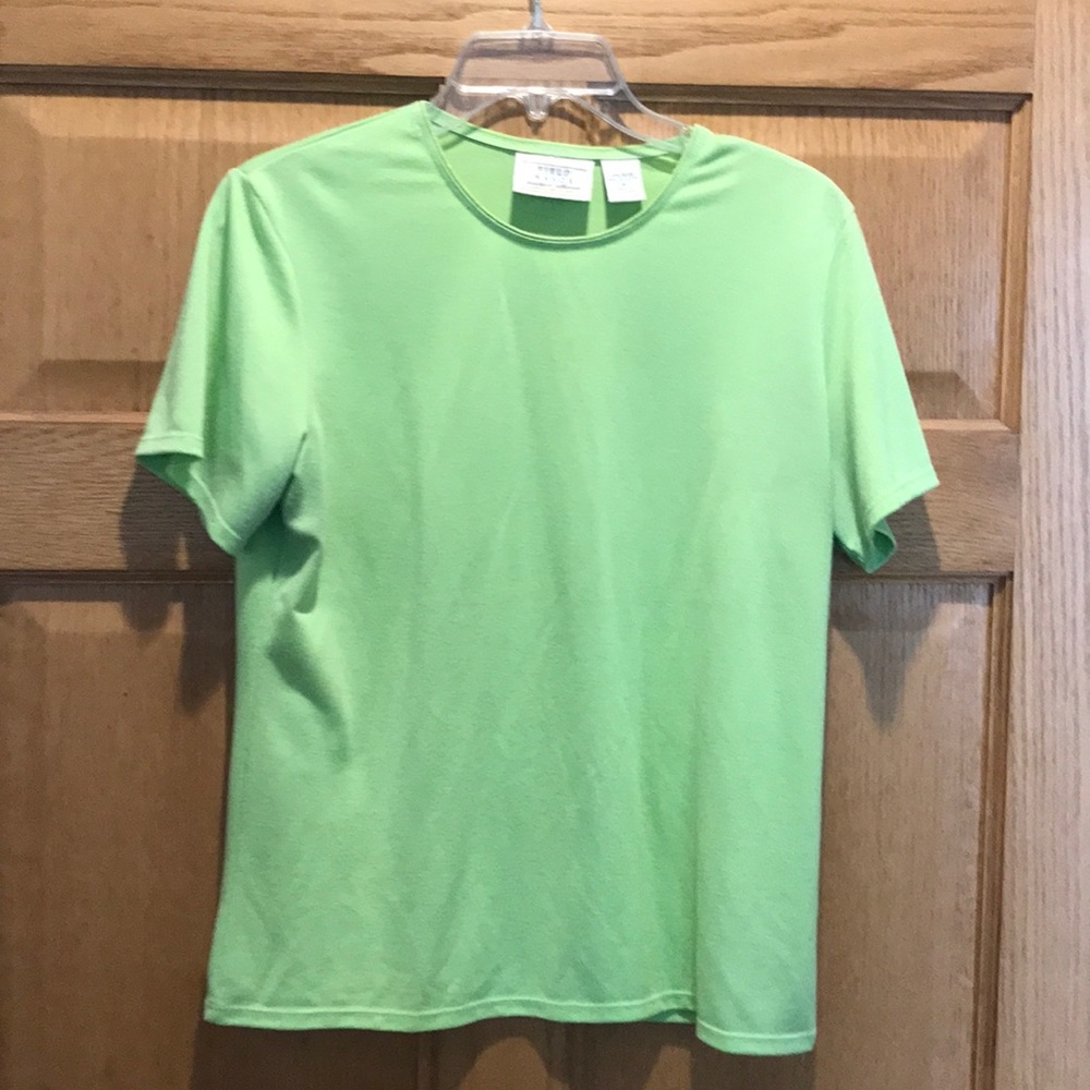 Scoop neck t-shirt